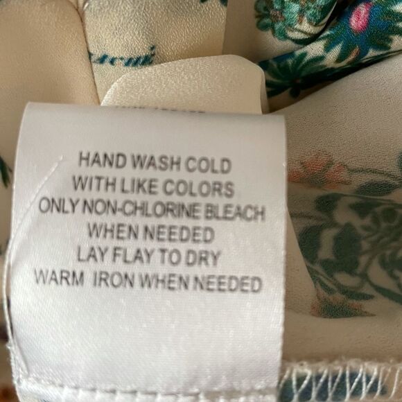 MODCLOTH Botanical Floral Bell Sleeve Tunic Peplum Top Size Medium - Picture 8 of 9